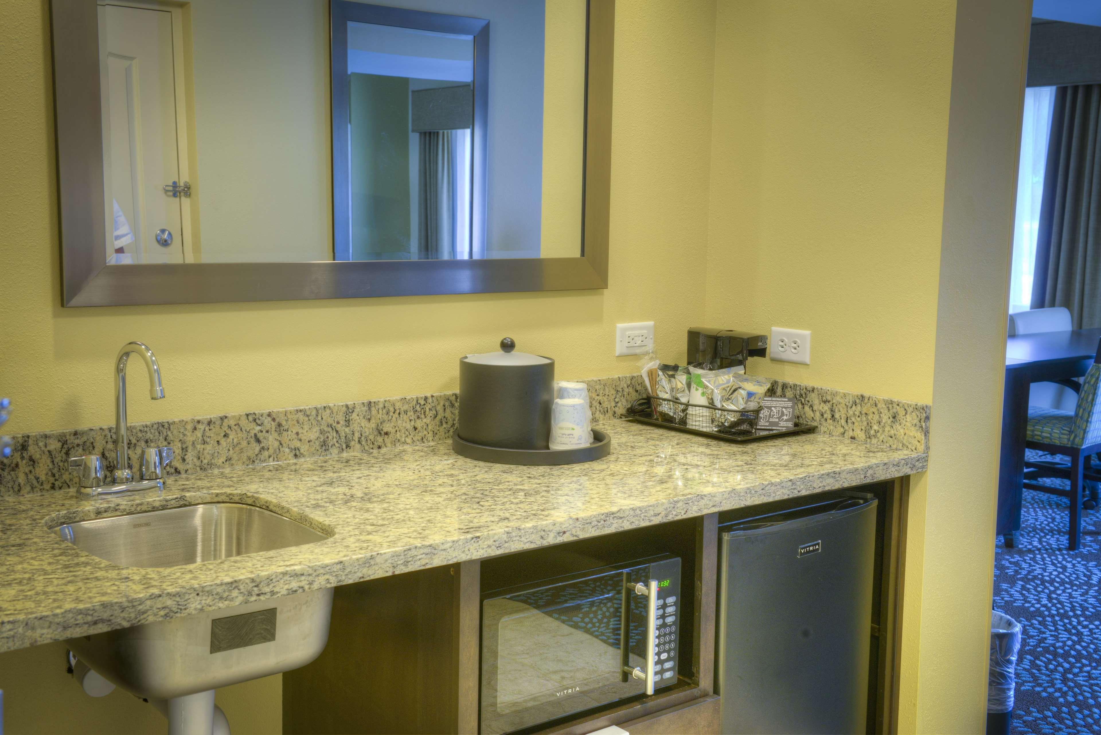 Hampton Inn & Suites Pensacola/גולף בריז מראה חיצוני תמונה