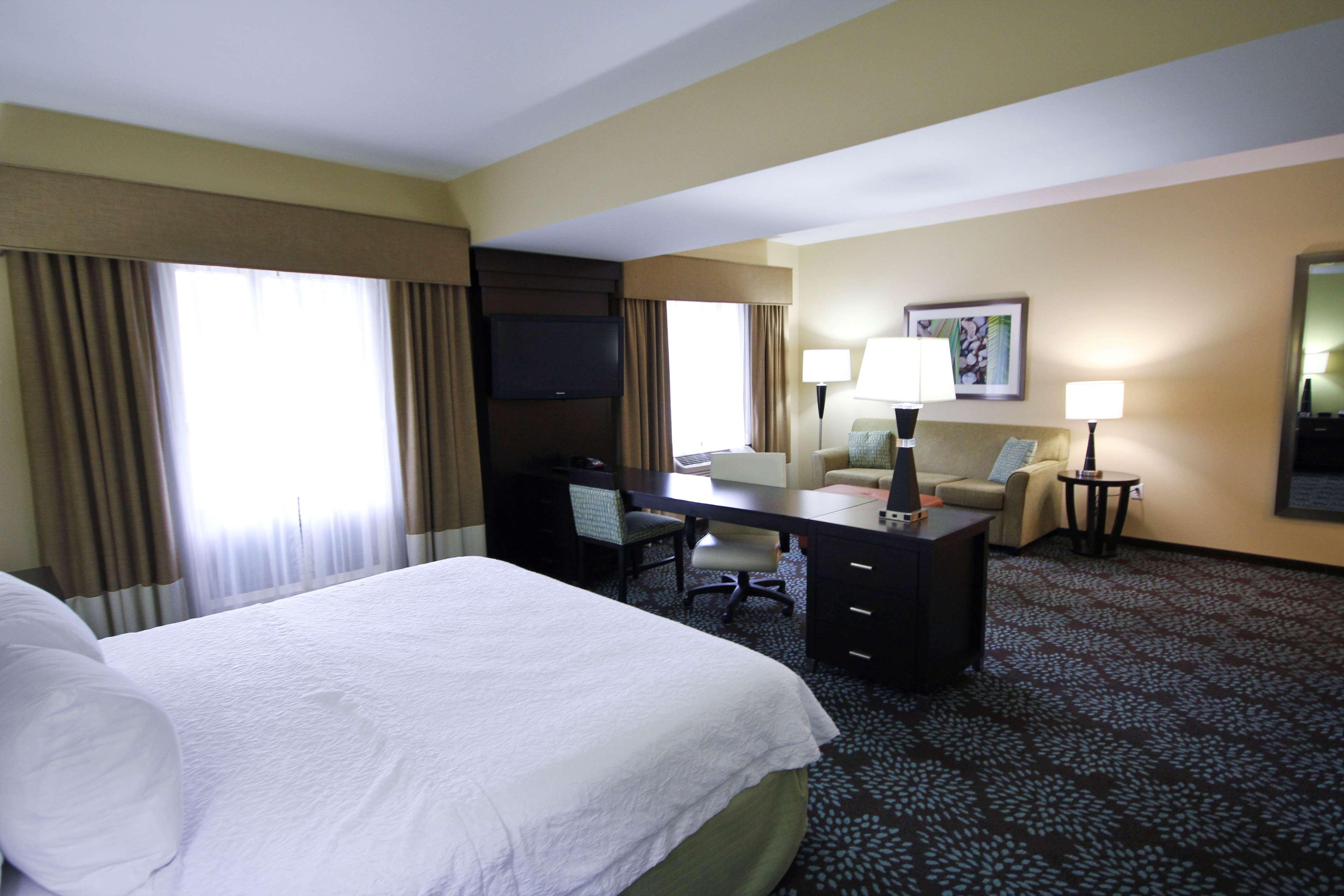 Hampton Inn & Suites Pensacola/גולף בריז מראה חיצוני תמונה