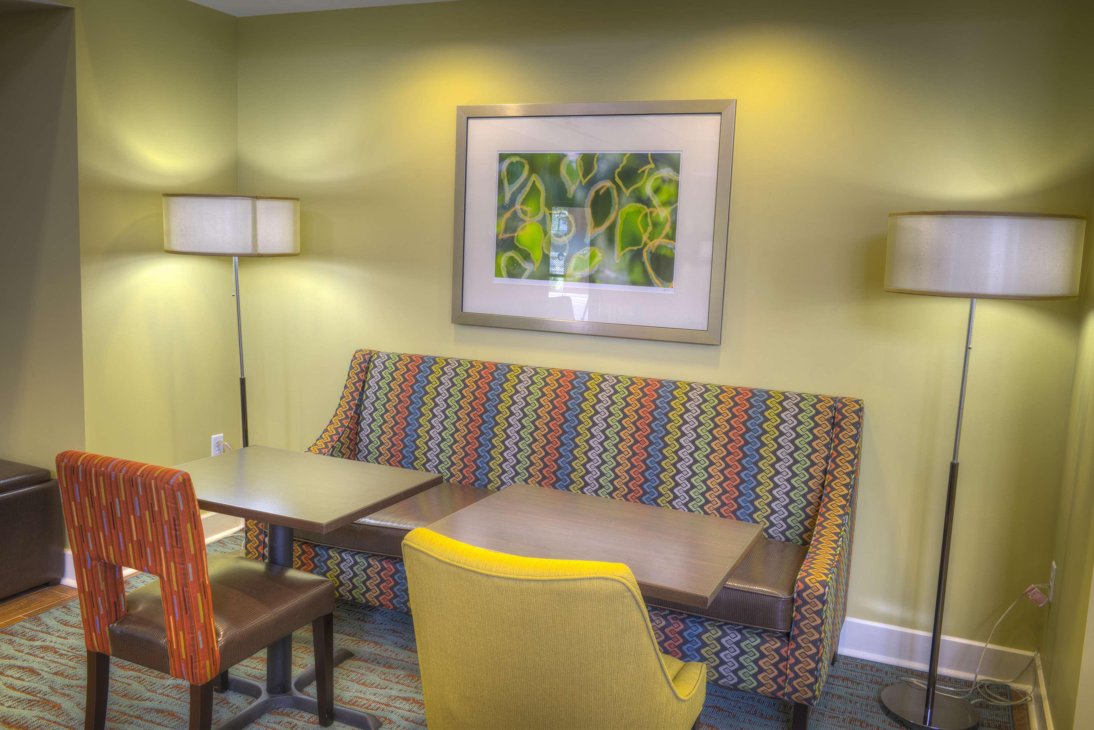 Hampton Inn & Suites Pensacola/גולף בריז מראה חיצוני תמונה