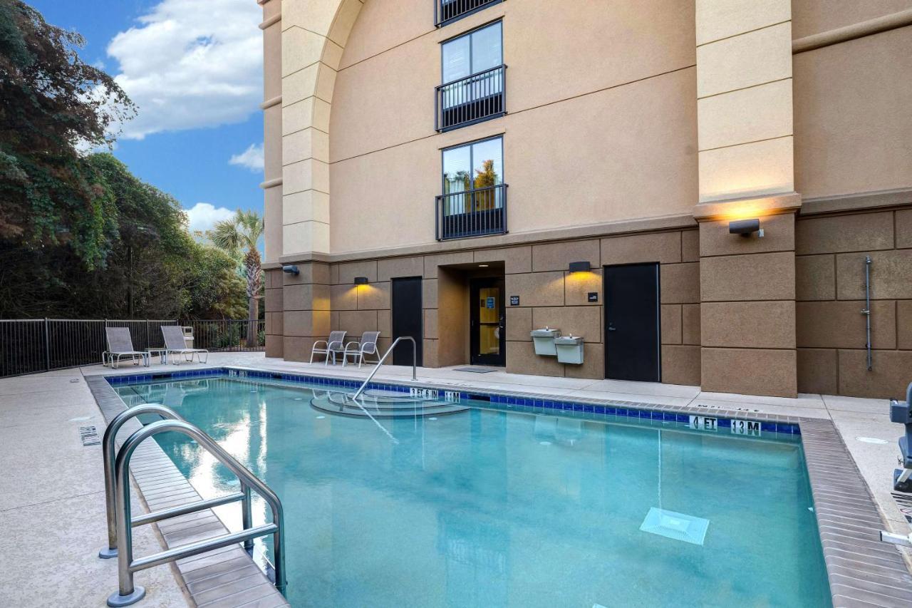 Hampton Inn & Suites Pensacola/גולף בריז מראה חיצוני תמונה