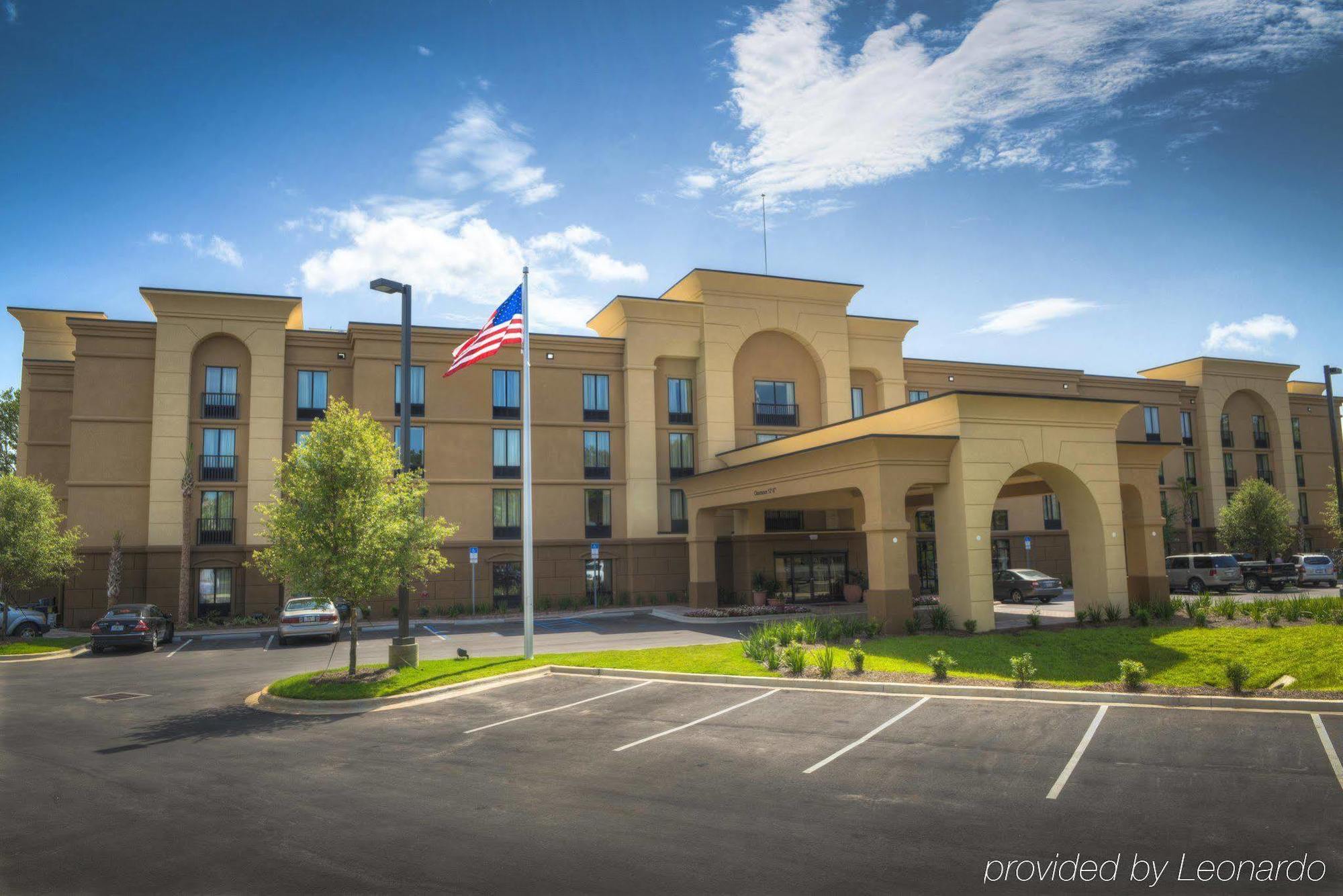 Hampton Inn & Suites Pensacola/גולף בריז מראה חיצוני תמונה